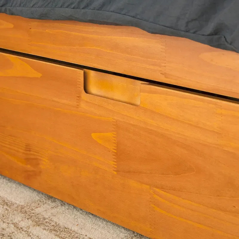 Letto a piattaforma con contenitore in legno massello moderno di metà secolo