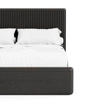 Letto moderno in legno massello nero con pannelli scanalati